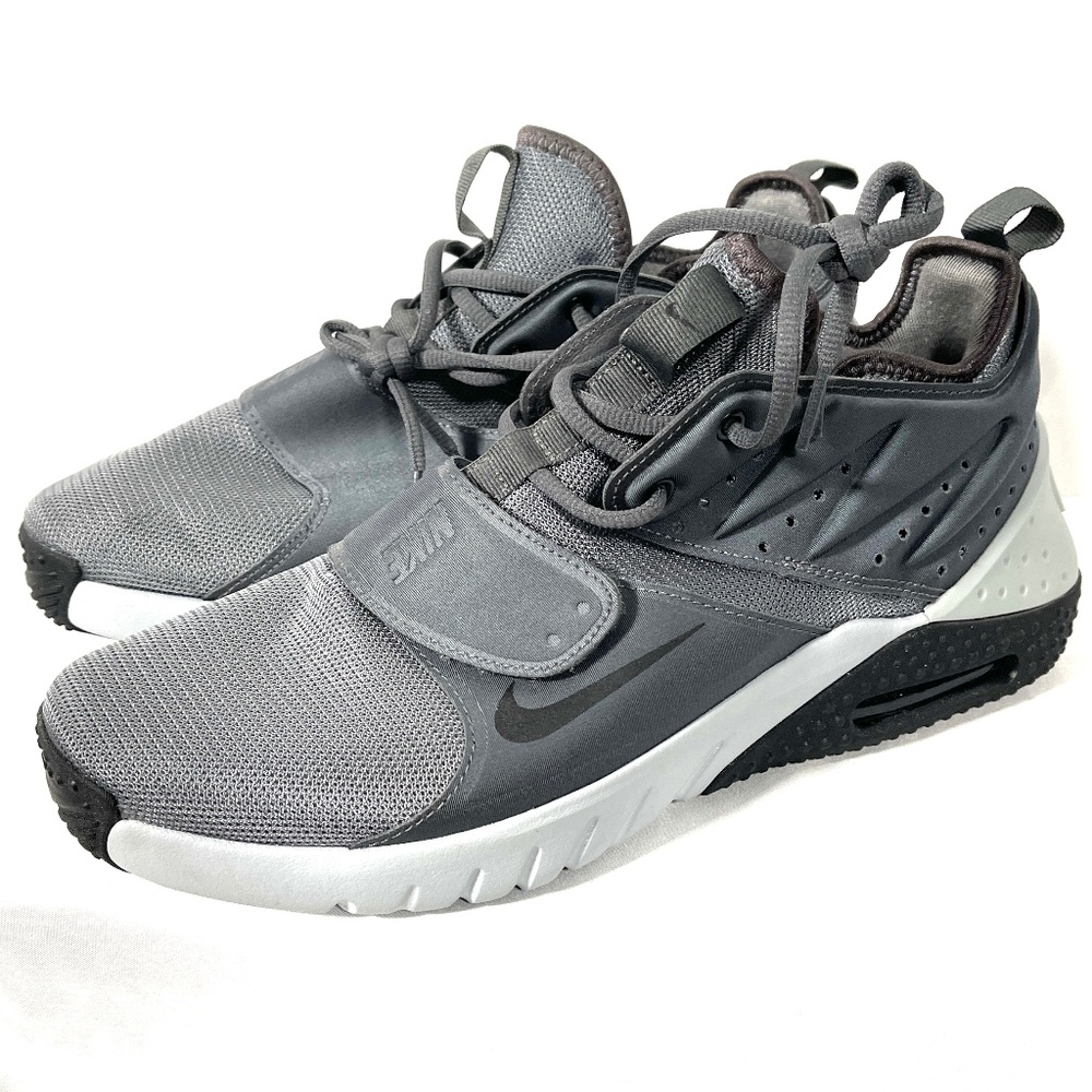 Nike Mens Air Max Trainer 1